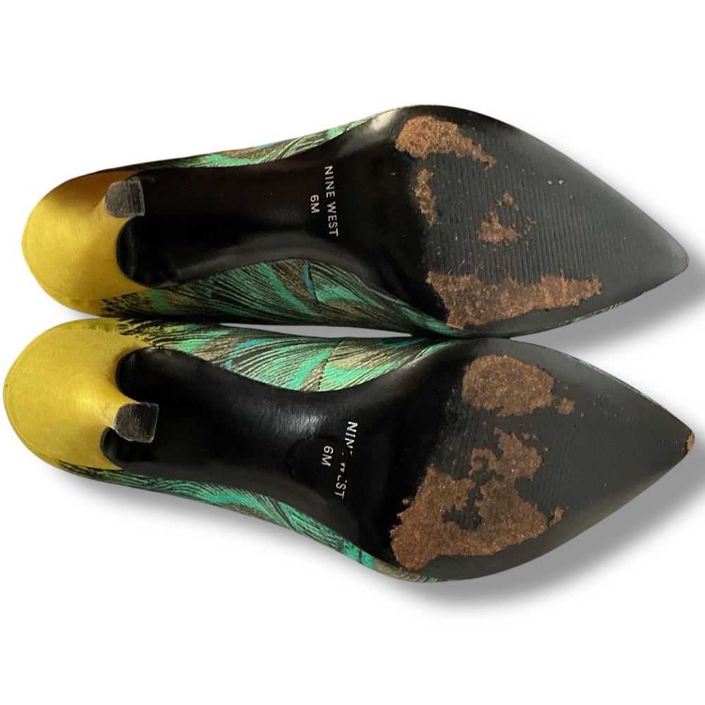 Nine West Green and Yellow Peacock Feather Design Heels - Picture 10 of 12